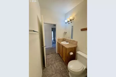 167 Village Dr, Cottage Grove, OR 97424 - Photo 33