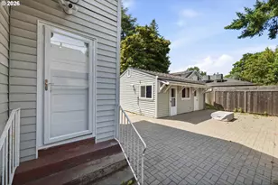 3147 SE Tibbetts St, Portland, OR 97202 - Photo 37