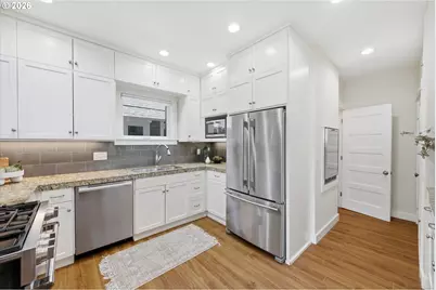 3147 SE Tibbetts St, Portland, OR 97202 - Photo 15