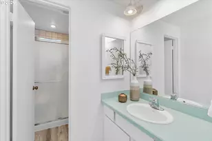 1764 Bonniebrae Dr, Lake Oswego, OR 97034 - Photo 31