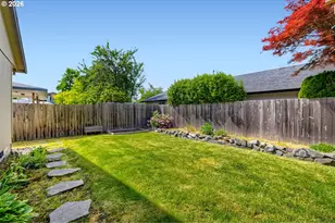 21645 SW Lois St, Beaverton, OR 97003 - Photo 21