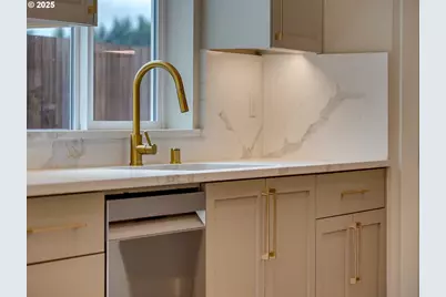 11005 NE 55th Ave, Vancouver, WA 98686 - Photo 15