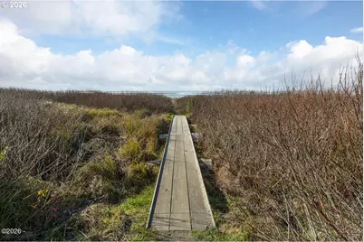 3401 NW Hidden Lake Dr, Waldport, OR 97394 - Photo 37