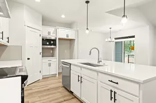 750 NE Saling Dr E, Estacada, OR 97023 - Photo 13