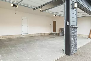 750 NE Saling Dr E, Estacada, OR 97023 - Photo 33