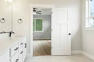 750 NE Saling Dr E, Estacada, OR 97023 - Photo 23