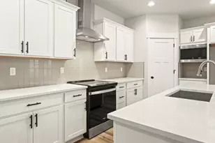 750 NE Saling Dr E, Estacada, OR 97023 - Photo 11