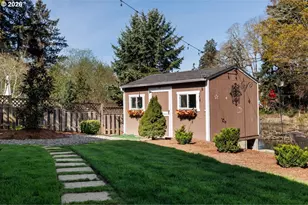 6805 SE 68th Ct, Hillsboro, OR 97123 - Photo 29