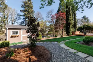 6805 SE 68th Ct, Hillsboro, OR 97123 - Photo 31