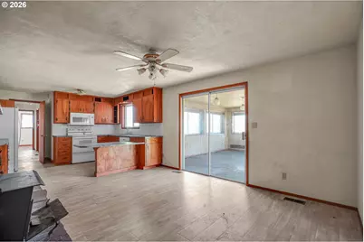 411 Baker St, Lebanon, OR 97355 - Photo 13