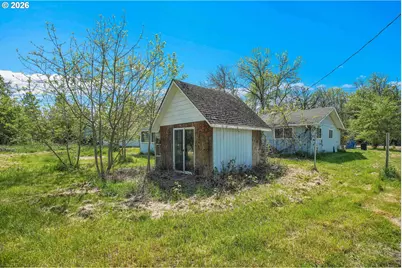 411 Baker St, Lebanon, OR 97355 - Photo 33