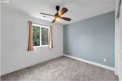 52010 SE Icenogle Loop, Scappoose, OR 97056 - Photo 33