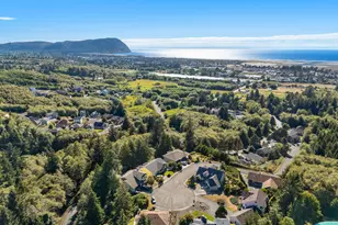 2335 Royal View Dr, Seaside, OR 97138 - Photo 3