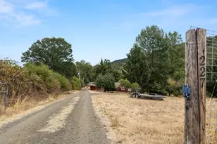 227 Lapp Ln, Roseburg, OR 97471 - Photo 25