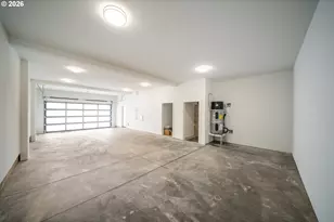 2425 N R St, Washougal, WA 98671 - Photo 37