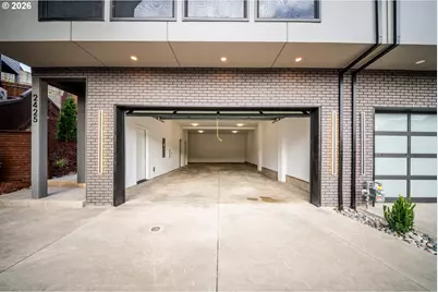 2425 N R St, Washougal, WA 98671 - Photo 35