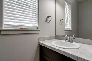 1427 NE 83rd Dr, Vancouver, WA 98665 - Photo 17