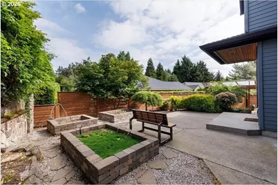 15275 SW Brighton Way, Beaverton, OR 97007 - Photo 29