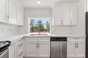 1635 Aspen St, Lake Oswego, OR 97034 - Photo 23
