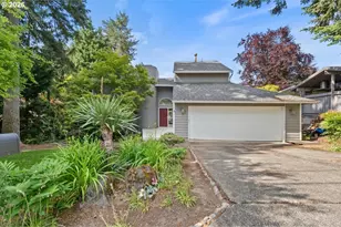 1635 Aspen St, Lake Oswego, OR 97034 - Photo 1