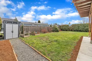 812 SW Cypress St, McMinnville, OR 97128 - Photo 21