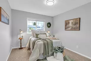 812 SW Cypress St, McMinnville, OR 97128 - Photo 15