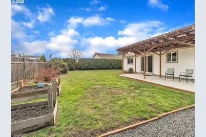 812 SW Cypress St, McMinnville, OR 97128 - Photo 23