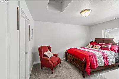 1636 SE Barberry Ave, Dallas, OR 97338 - Photo 21
