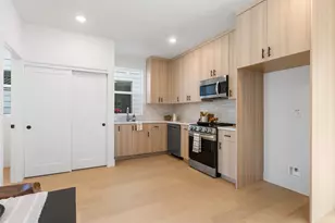 4328 NE Going St, Portland, OR 97218 - Photo 5