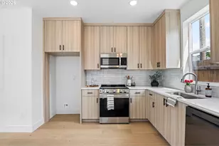4328 NE Going St, Portland, OR 97218 - Photo 17