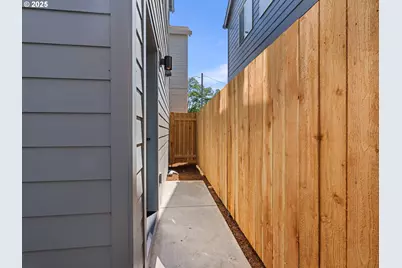 4328 NE Going St, Portland, OR 97218 - Photo 15