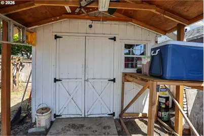 953 W 17th Ave, Junction City, OR 97448 - Photo 19