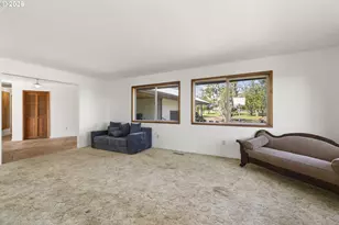 12784 Elliott Prairie Rd NE, Woodburn, OR 97071 - Photo 7