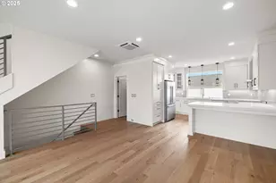 176 N Going St, Portland, OR 97217 - Photo 7