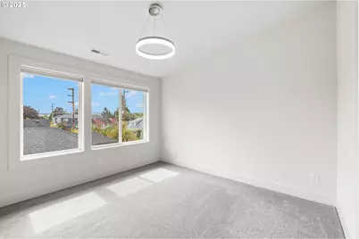 176 N Going St, Portland, OR 97217 - Photo 15