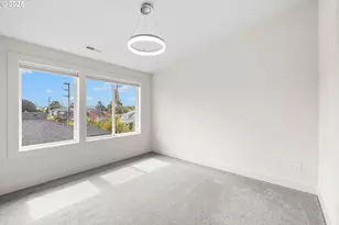 176 N Going St, Portland, OR 97217 - Photo 15