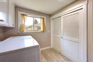 42186 Bagley Ln, Astoria, OR 97103 - Photo 15