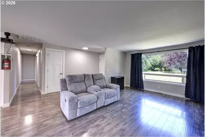 42186 Bagley Ln, Astoria, OR 97103 - Photo 7