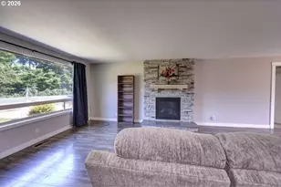 42186 Bagley Ln, Astoria, OR 97103 - Photo 5