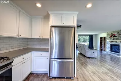 42186 Bagley Ln, Astoria, OR 97103 - Photo 11