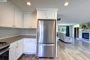 42186 Bagley Ln, Astoria, OR 97103 - Photo 11