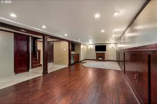 909 Center St, Oregon City, OR 97045 - Photo 37