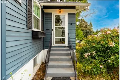 909 Center St, Oregon City, OR 97045 - Photo 7