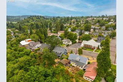909 Center St, Oregon City, OR 97045 - Photo 45