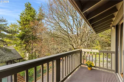 7734 SW Barnes Rd #A, Portland, OR 97225 - Photo 5