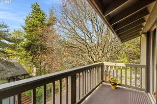 7734 SW Barnes Rd, Portland, OR 97225 - Photo 5