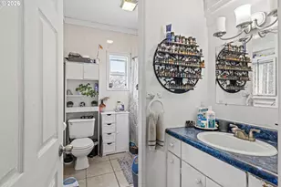 420 Willow St, Myrtle Point, OR 97458 - Photo 21