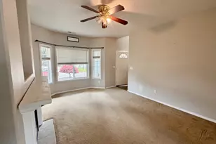 310 W 13th St, Lafayette, OR 97127 - Photo 7