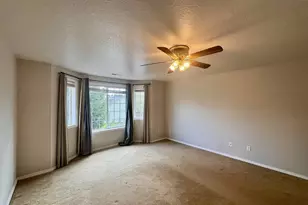 310 W 13th St, Lafayette, OR 97127 - Photo 9