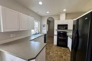 310 W 13th St, Lafayette, OR 97127 - Photo 5